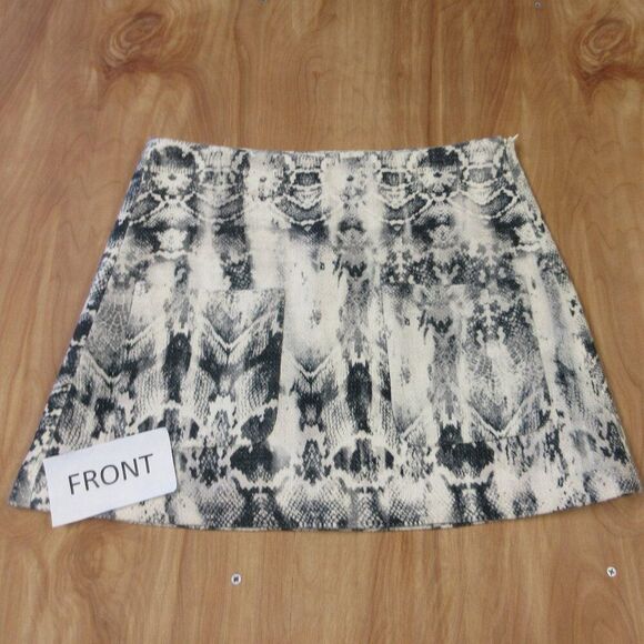 ZARA WOMAN Snakeskin Print Cotton Short Skirt Womens XS Cream Black Mini Skirt - Picture 1 of 12